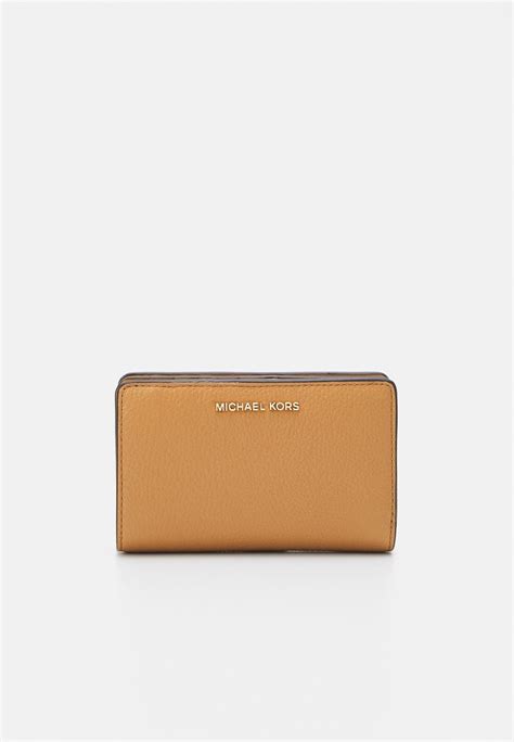 michael kors snap wristlet|michael kors wallet with strap.